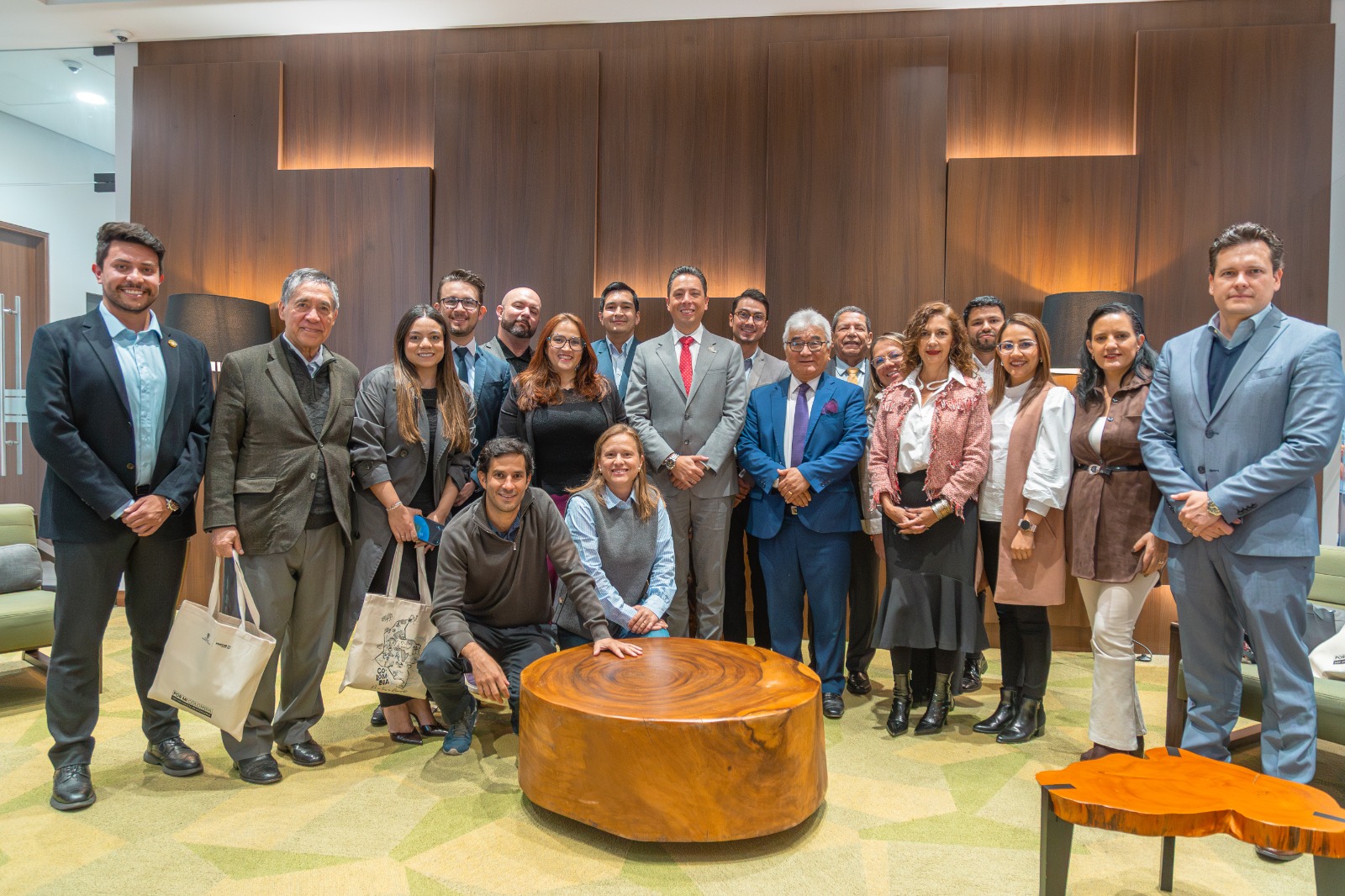 ACOLTÉS participó en la construcción del Plan Sectorial de Turismo 2026–2030 junto al MinCit